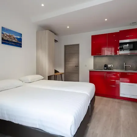 Apartamento French Riviera Confidential Centre Les Pins Proche Des Plages *