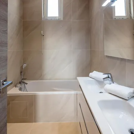 Apartamento French Riviera Confidential Centre Les Pins Proche Des Plages