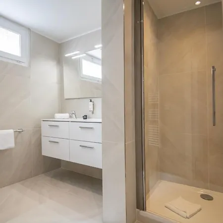 French Riviera Confidential Centre Les Pins Proche Des Plages Apartamento